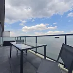 Contemporain 3 Avec Vue Sur Canal, Parking Et Internet A - Fr-1-584-343 Appartement Nancy