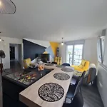 Contemporain 3 Avec Vue Sur Canal, Parking Et Internet A - Fr-1-584-343 * Nancy
