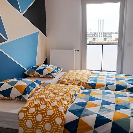 Contemporain 3 Avec Vue Sur Canal, Parking Et Internet A *