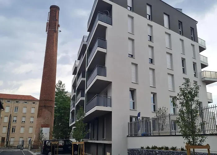 Contemporain 3 Avec Vue Sur Canal, Parking Et Internet A - Fr-1-584-343 Nancy